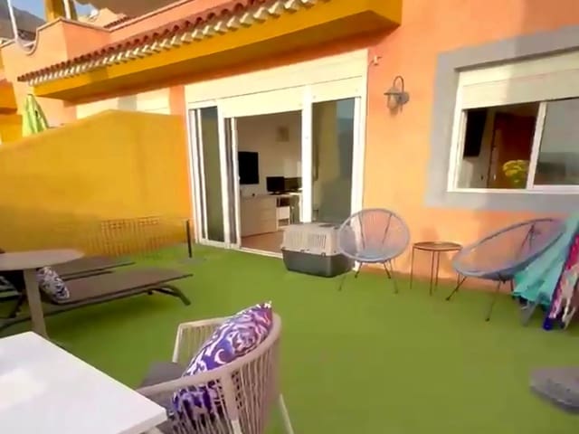 2 sovrum Lägenhet att hyra i Adeje med pool garage - 1 400 € (Ref: 10040231)