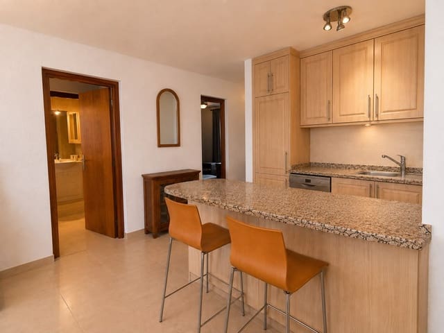 2 camera da letto Appartamento in vendita in Arona con piscina - 330.000 € (Rif: 10042198)