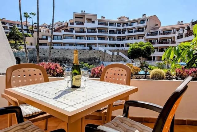 1 slaapkamer Appartement te koop in Granadilla de Abona met zwembad - € 220.000 (Ref: 10043312)