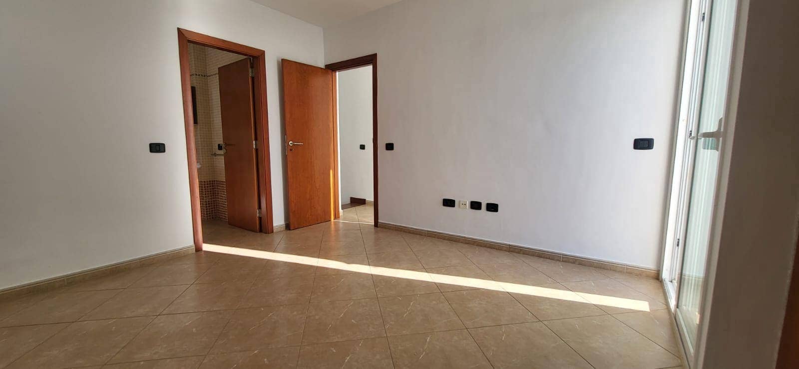 3 quarto Moradia para venda em Adeje com piscina garagem - 850 000 € (Ref: 10045615)