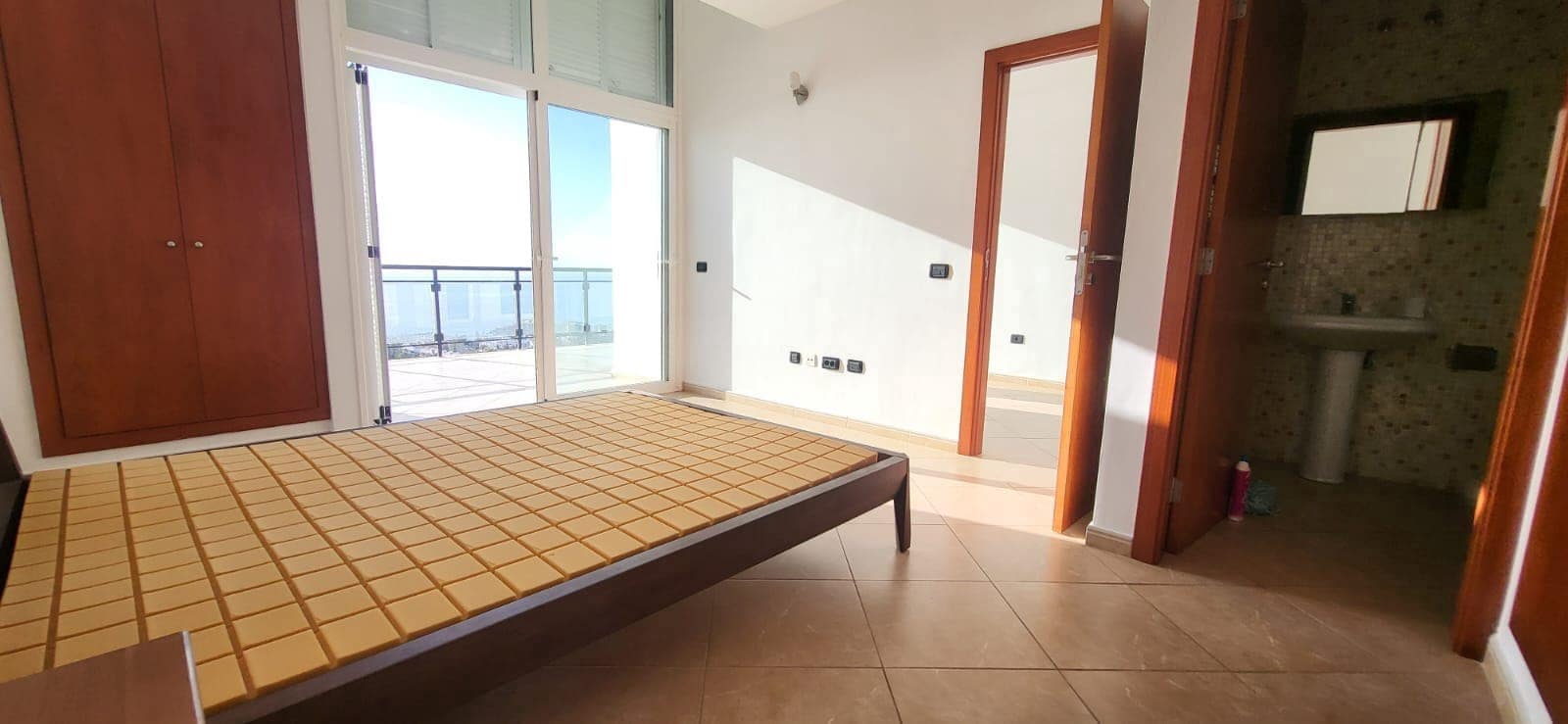 3 quarto Moradia para venda em Adeje com piscina garagem - 850 000 € (Ref: 10045615)