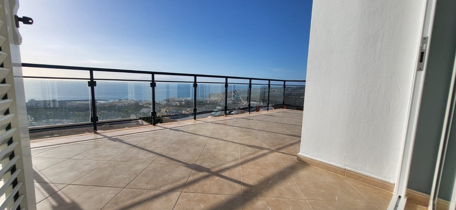 3 camera da letto Villa in vendita in Adeje con piscina garage - 850.000 € (Rif: 9623185)