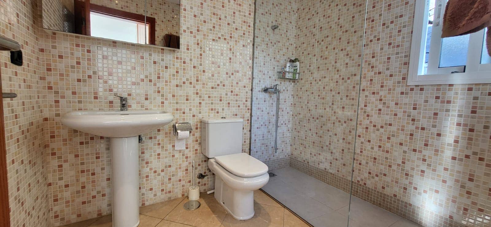 3 camera da letto Villa in vendita in Adeje con piscina garage - 850.000 € (Rif: 9623185)