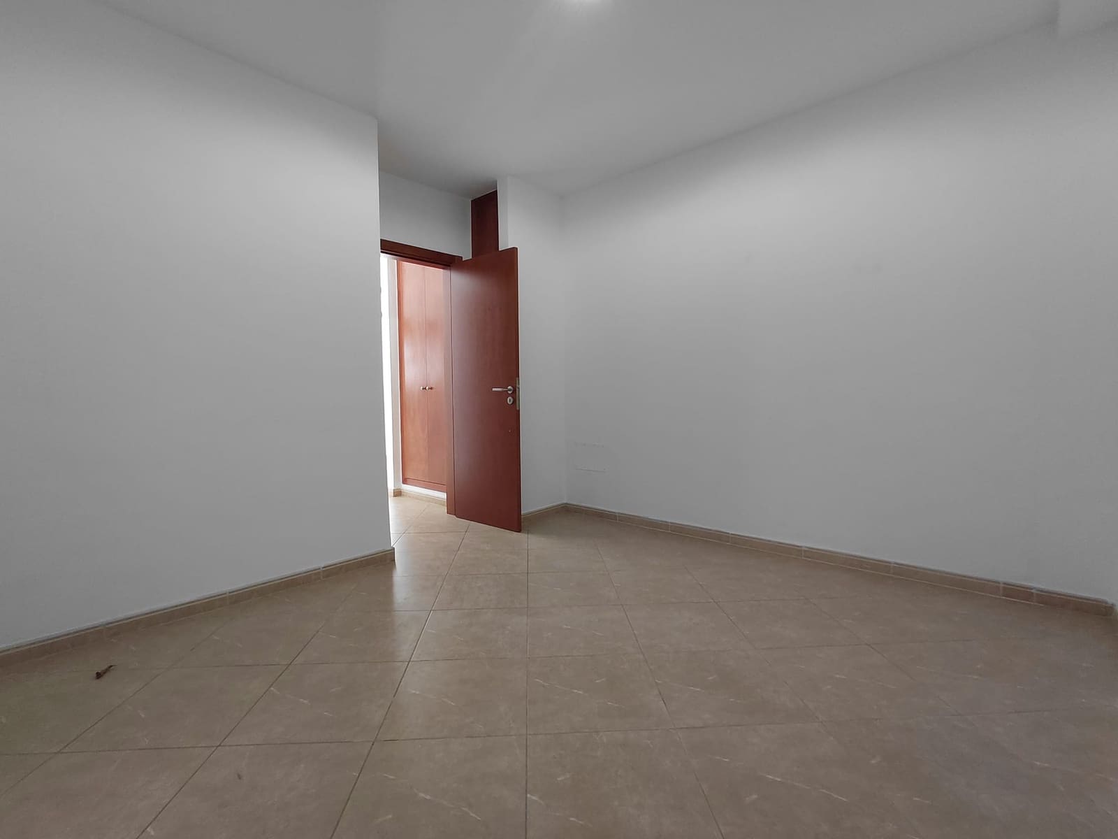 3 makuuhuone Huvila vuokrattavana paikassa Costa Adeje mukana uima-altaan 
autotalli - 2 500 € (Ref: 9624030)