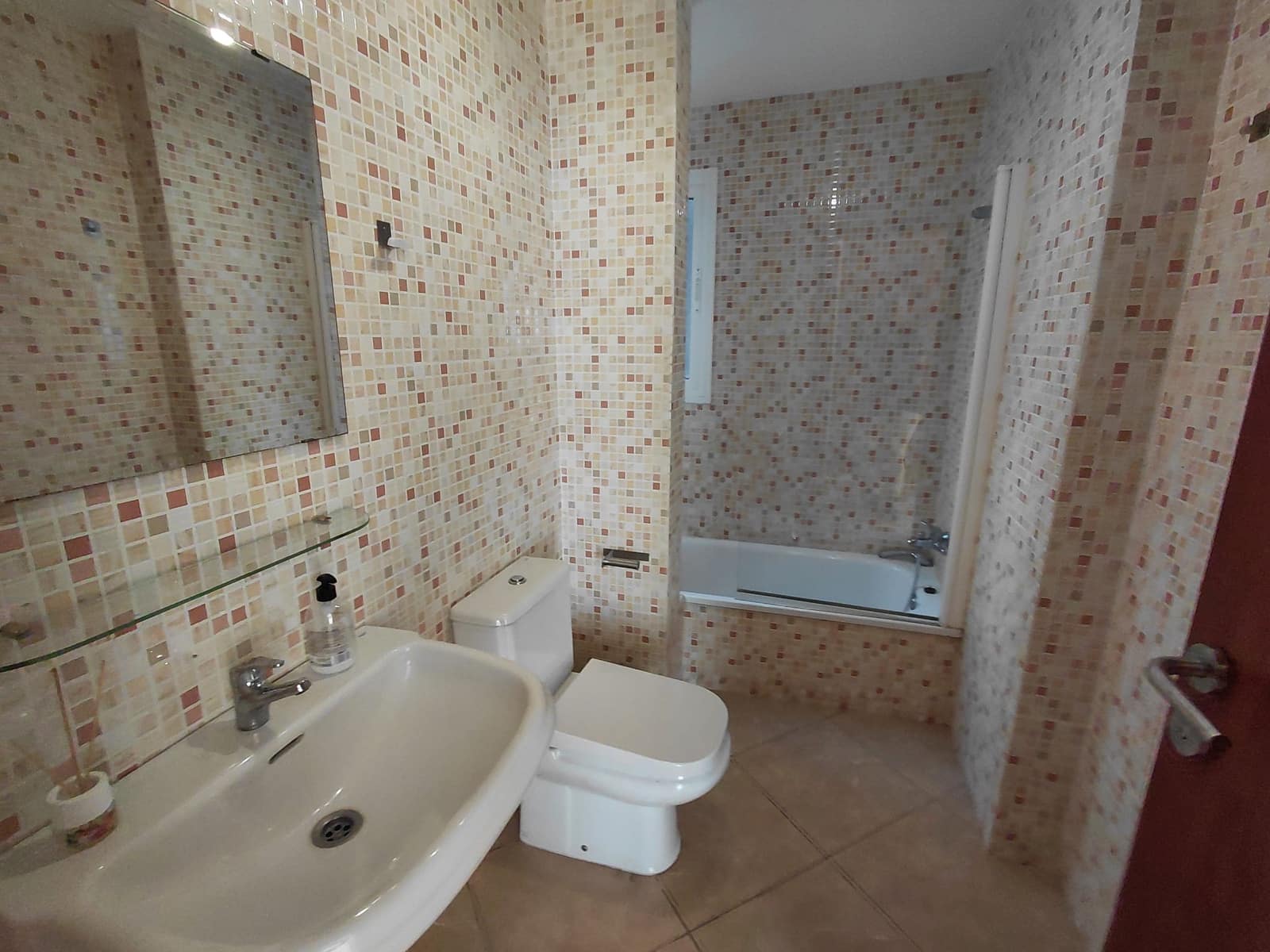 3 makuuhuone Huvila vuokrattavana paikassa Costa Adeje mukana uima-altaan 
autotalli - 2 500 € (Ref: 9624030)