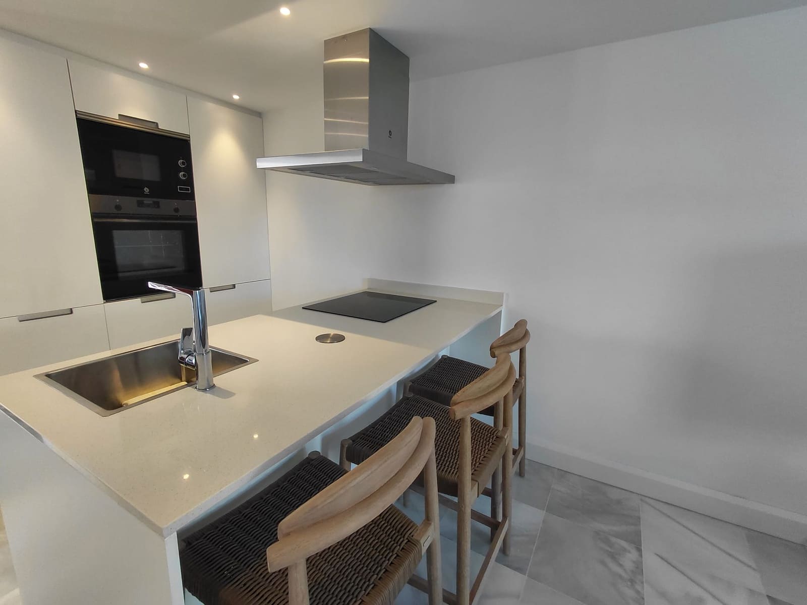 2 quarto Penthouse para venda em Arona com piscina - 1 360 000 € (Ref: 9624203)