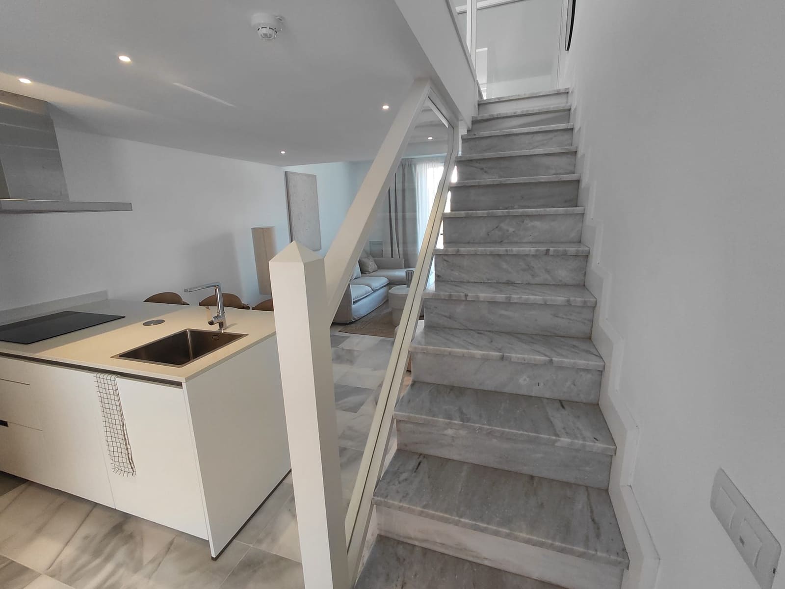 2 quarto Penthouse para venda em Arona com piscina - 1 360 000 € (Ref: 9624203)