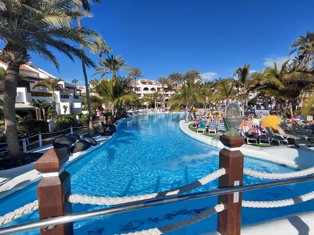 2 quarto Penthouse para venda em Playa de las Americas, Arona com piscina - 1 360 000 € (Ref: 9624203)