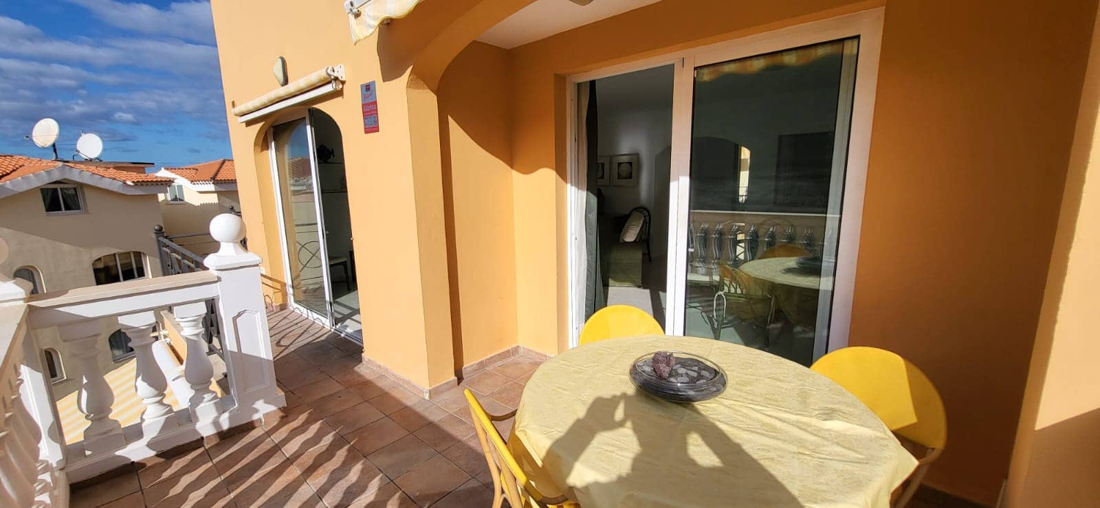 2 soveværelse Penthouse til salg i Arona med swimmingpool - € 650.000 (Ref: 9626450)