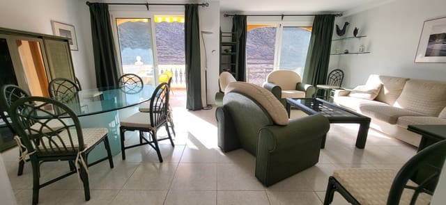 2 soveværelse Penthouse til salg i Los Cristianos, Arona med swimmingpool - € 650.000 (Ref: 9626450)