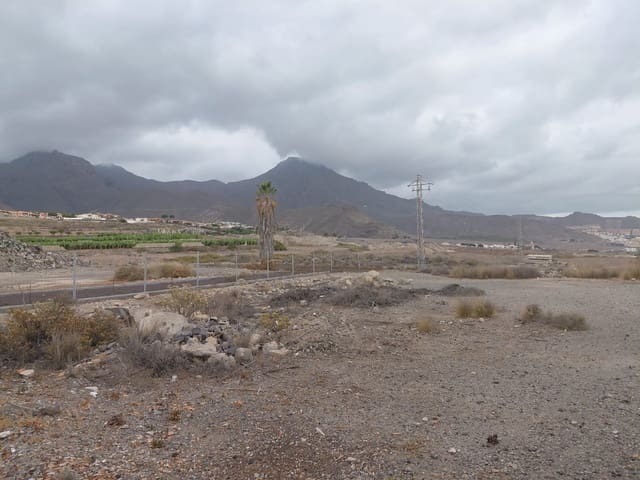 Byggegrund til salg i Santa Cruz de Tenerife - € 2.000.000 (Ref: 9626490)