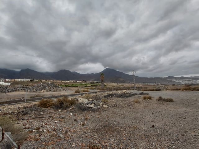 Byggegrund til salg i Santa Cruz de Tenerife - € 2.000.000 (Ref: 9626490)