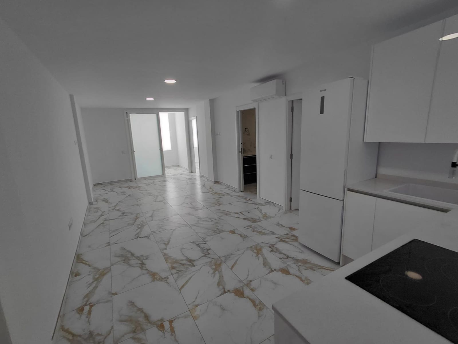 2 soveværelse Lejlighed til salg i Arona med swimmingpool - € 368.000 (Ref: 9628250)