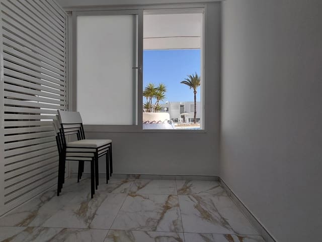 2 soveværelse Lejlighed til salg i Arona med swimmingpool - € 368.000 (Ref: 9628250)
