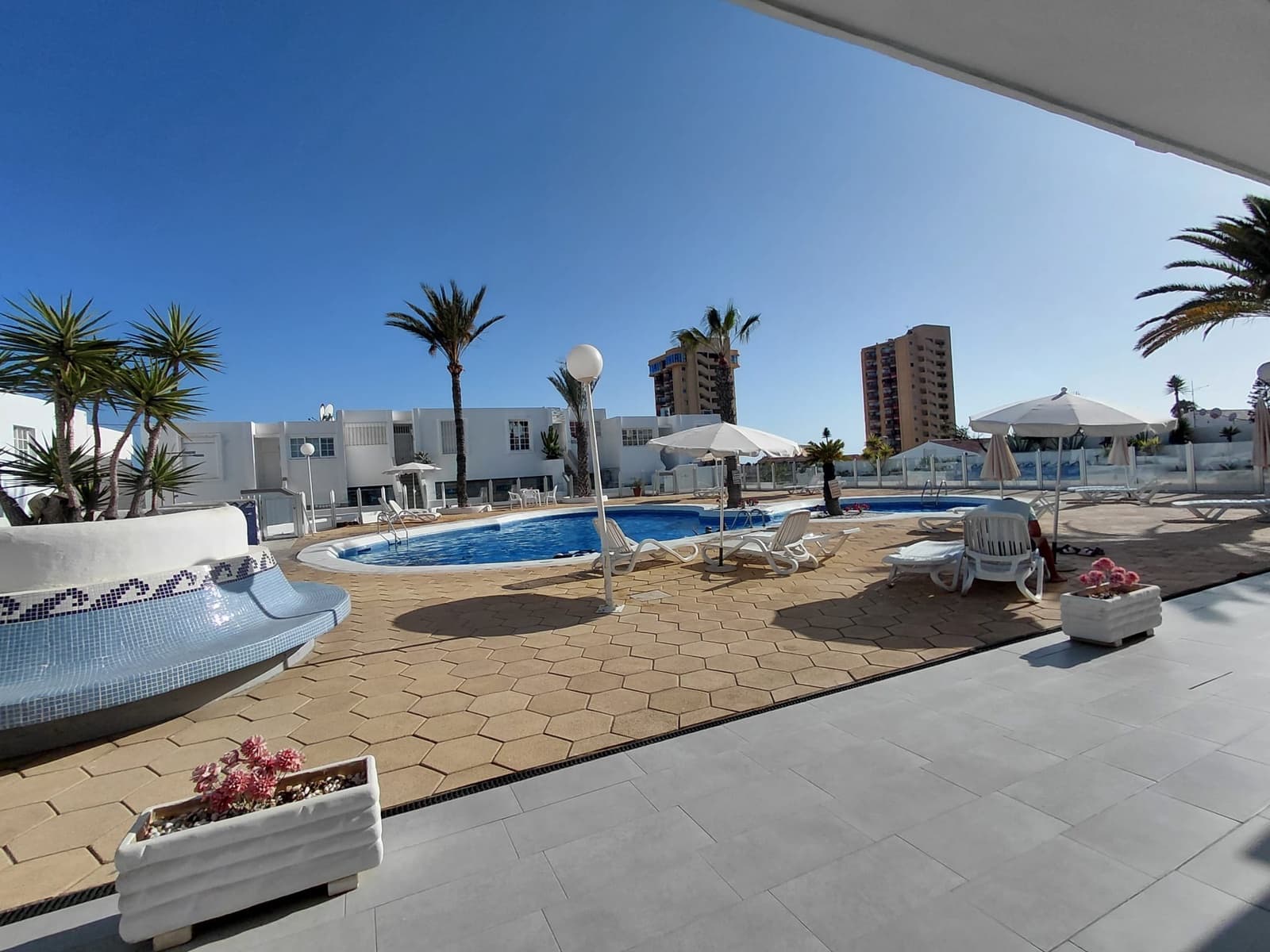 2 soveværelse Lejlighed til salg i Arona med swimmingpool - € 368.000 (Ref: 9628250)