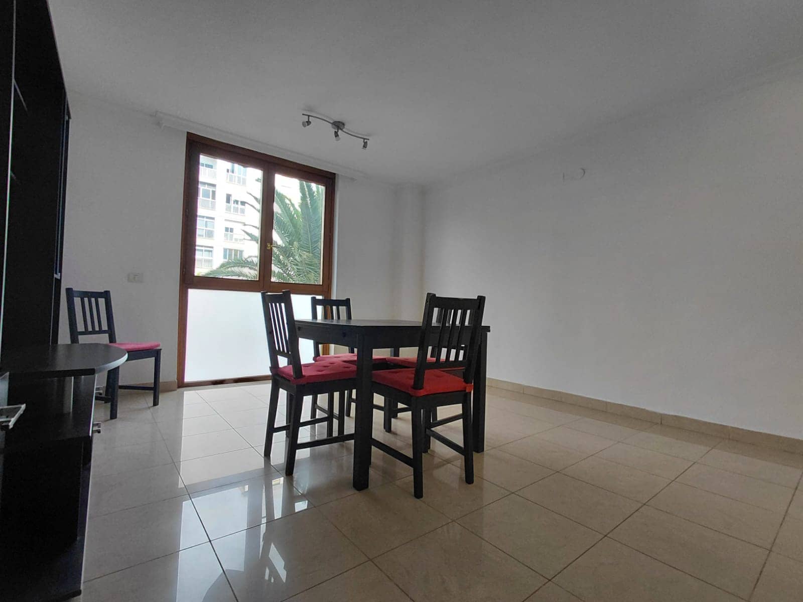 2 sypialnia Mieszkanie do wynajęcia w Santa Cruz de Tenerife z garażem - 1 200 € (Ref: 9631556)