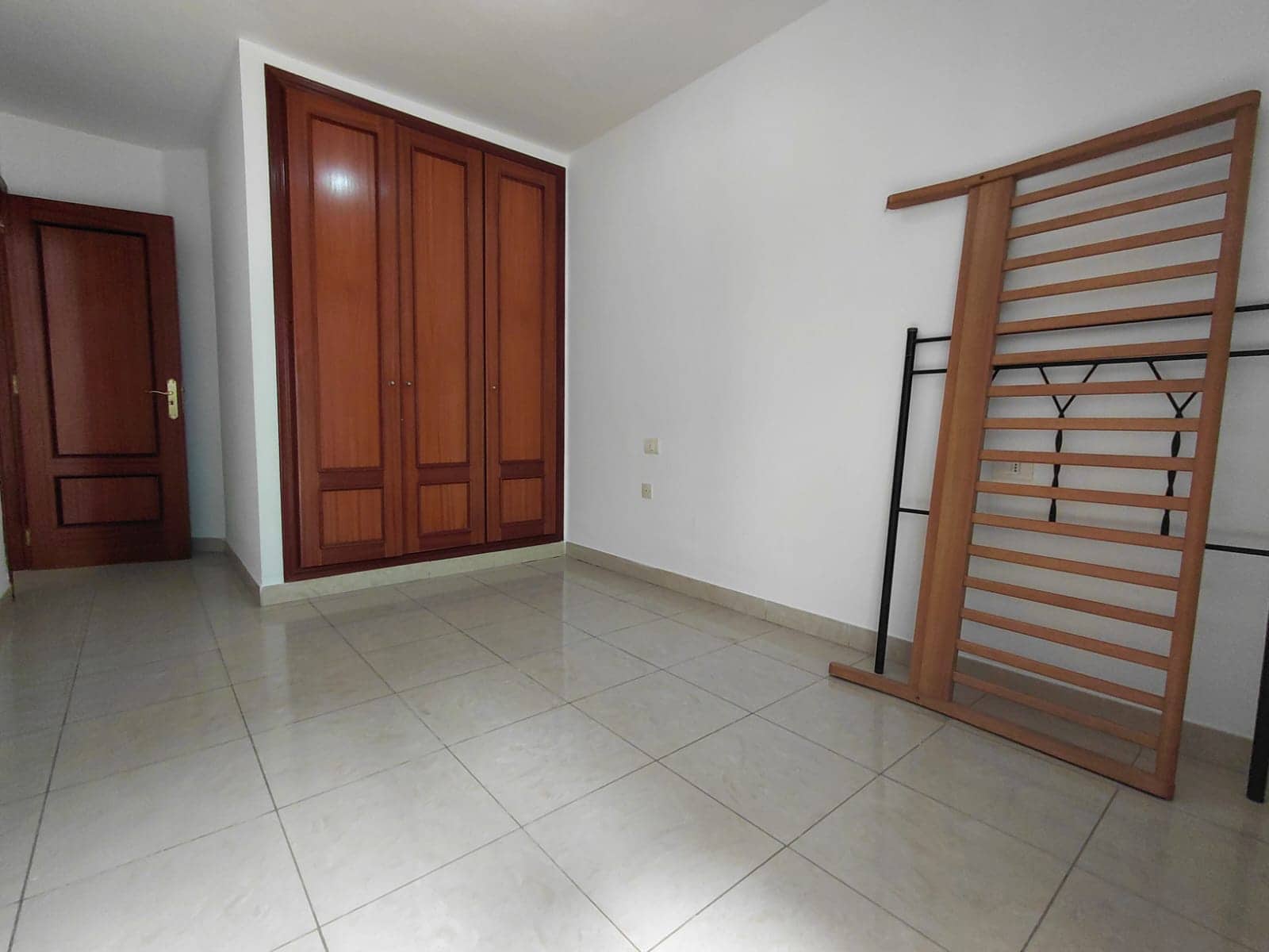2 sypialnia Mieszkanie do wynajęcia w Santa Cruz de Tenerife z garażem - 1 200 € (Ref: 9631556)