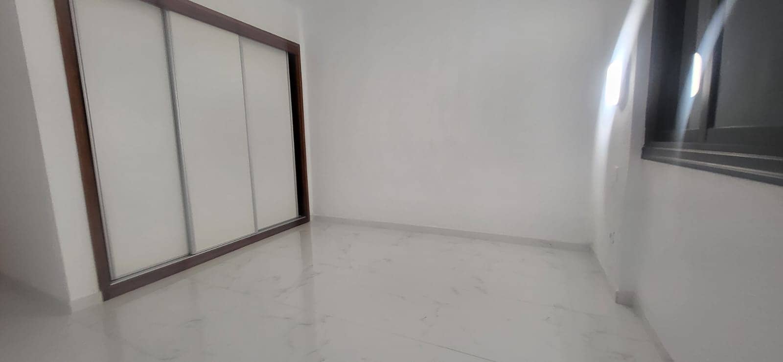 Appartement de 2 chambres à louer à Adeje avec piscine - 1 500 € (Ref: 9646749)