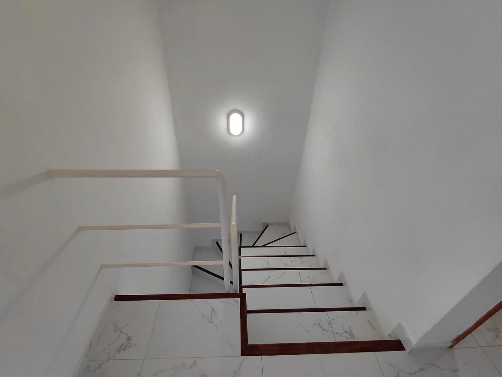 Appartement de 3 chambres à louer à Adeje - 1 550 € (Ref: 9646749)