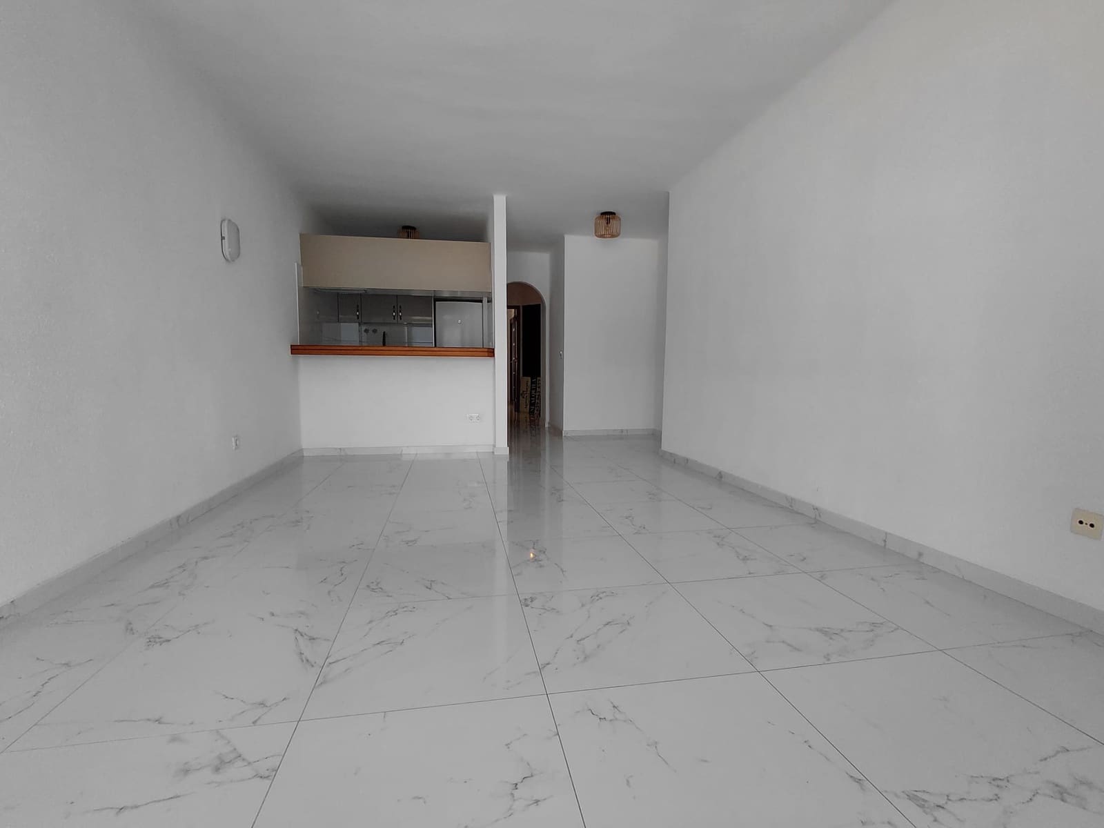 Appartement de 3 chambres à louer à Adeje - 1 550 € (Ref: 9646749)