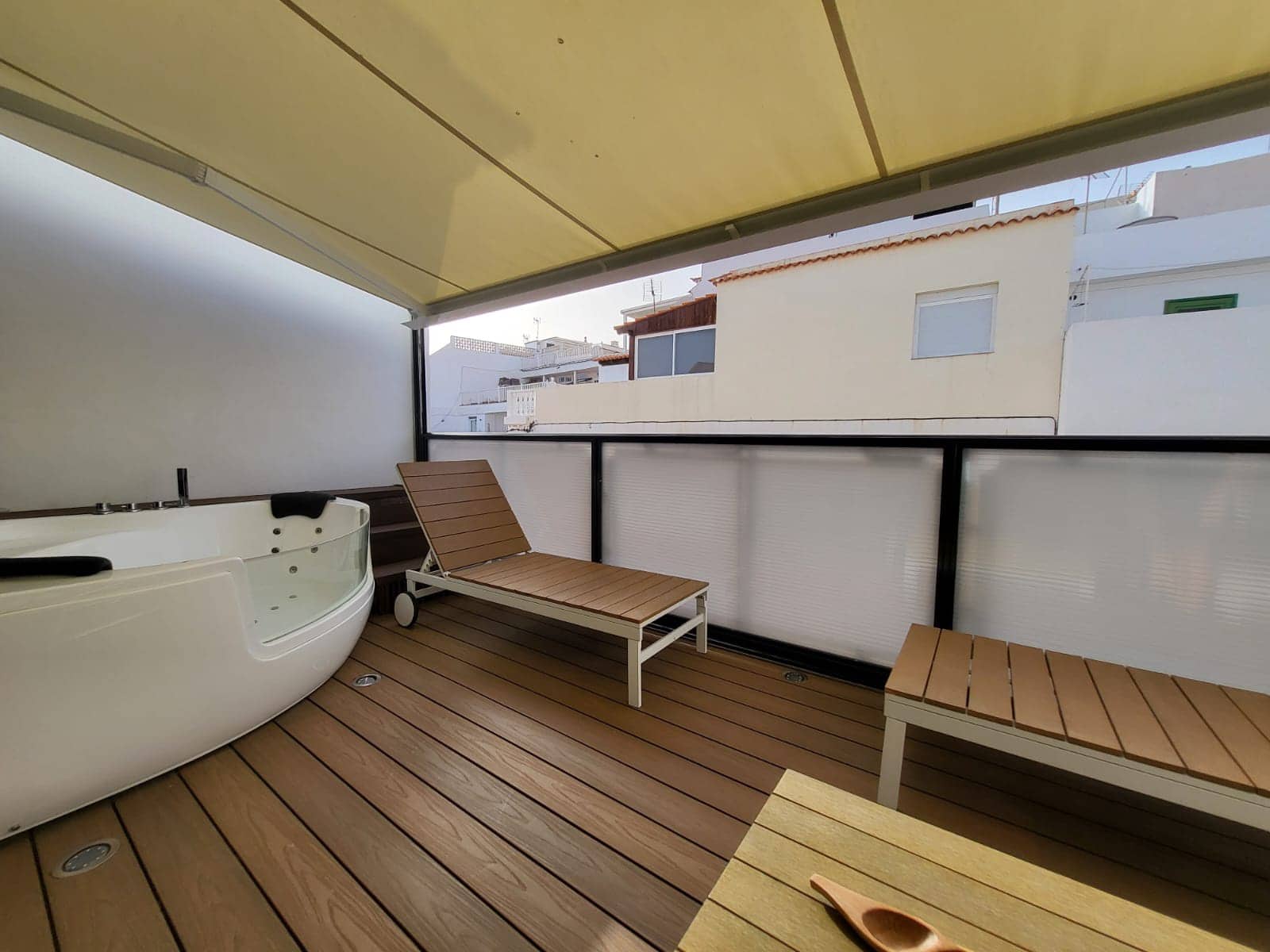 Casa de 1 habitación en Santa Cruz de Tenerife en venta - 550.000 € (Ref: 9663278)