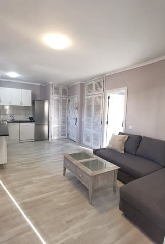 2 quarto Apartamento para venda em Adeje com piscina garagem - 295 000 € (Ref: 9663279)