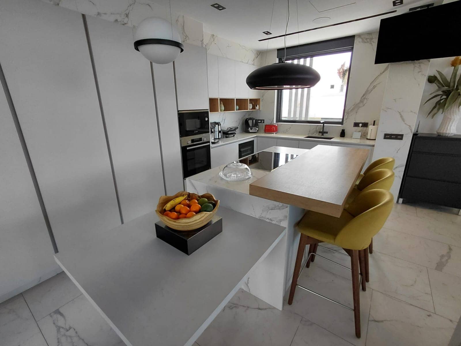 Chalet de 4 habitaciones en Adeje en venta con piscina garaje - 3.500.000 € (Ref: 9665518)