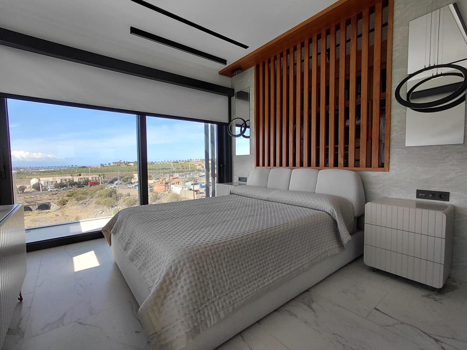 Chalet de 4 habitaciones en Adeje en venta con piscina garaje - 3.500.000 € (Ref: 9665518)