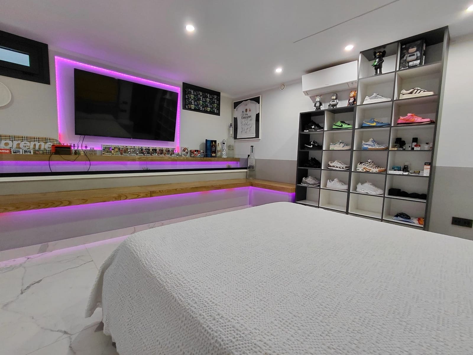 Chalet de 4 habitaciones en Adeje en venta con piscina garaje - 3.500.000 € (Ref: 9665518)