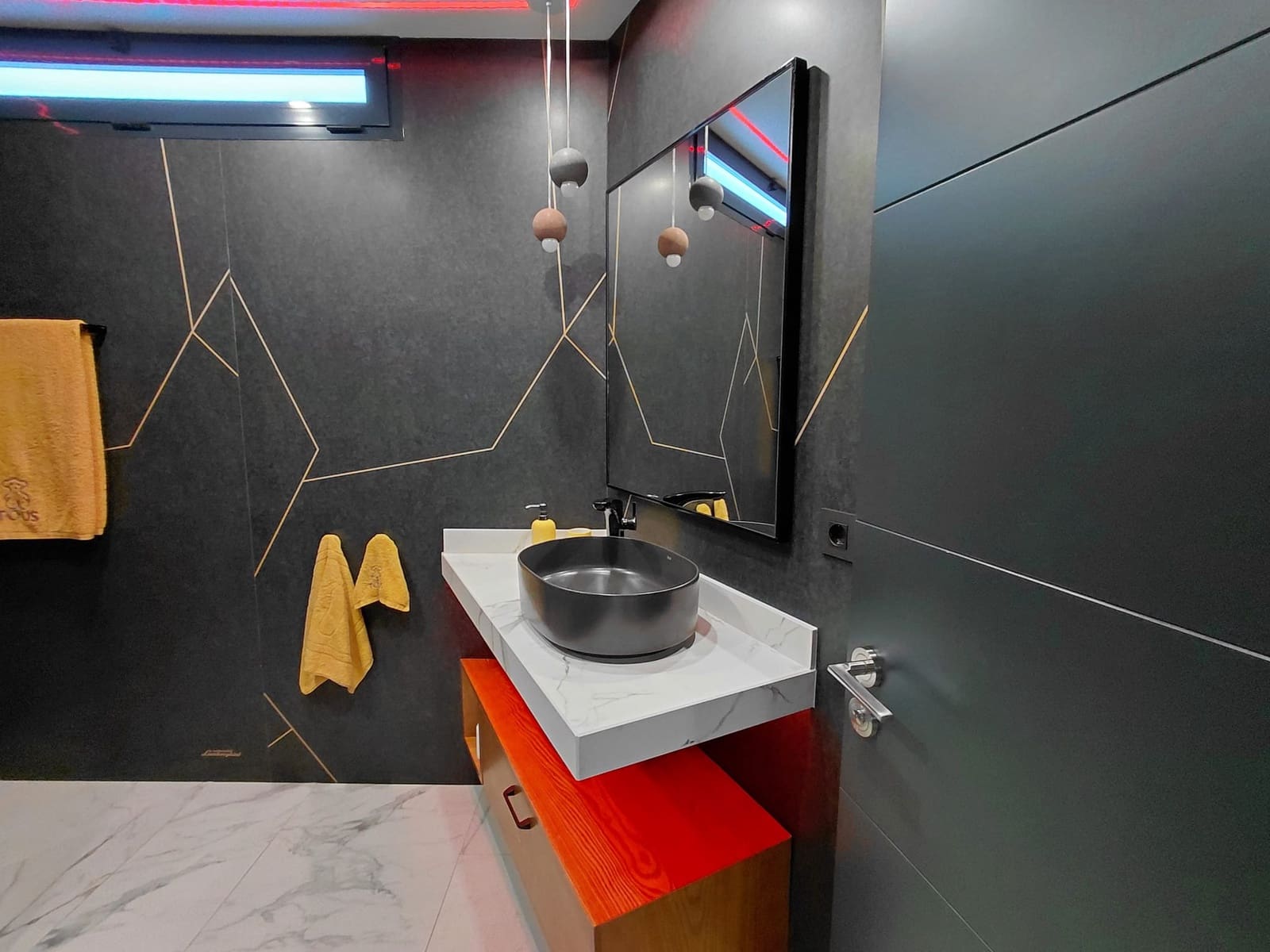 Chalet de 4 habitaciones en Adeje en venta con piscina garaje - 3.500.000 € (Ref: 9665518)