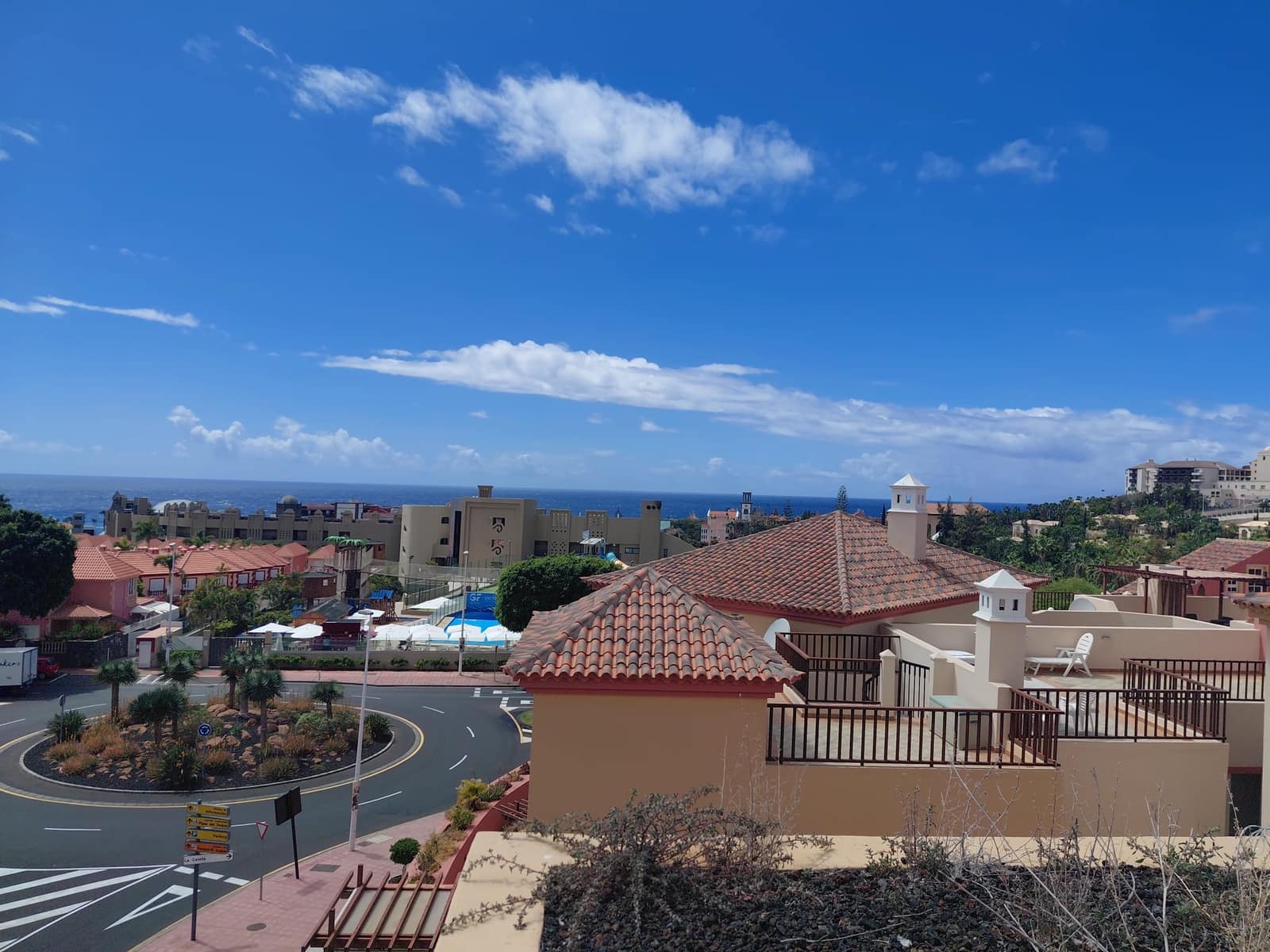 2 chambre Appartement à vendre à Adeje avec piscine garage - 750 000 € (Ref: 9688665)