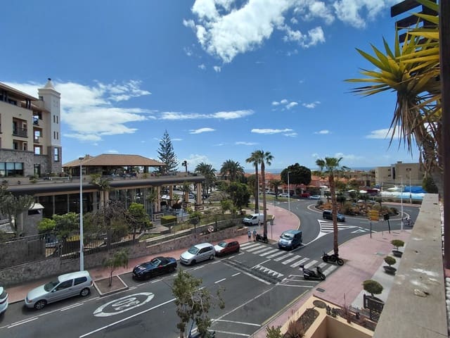 2 chambre Appartement à vendre à Adeje avec piscine garage - 750 000 € (Ref: 9688665)