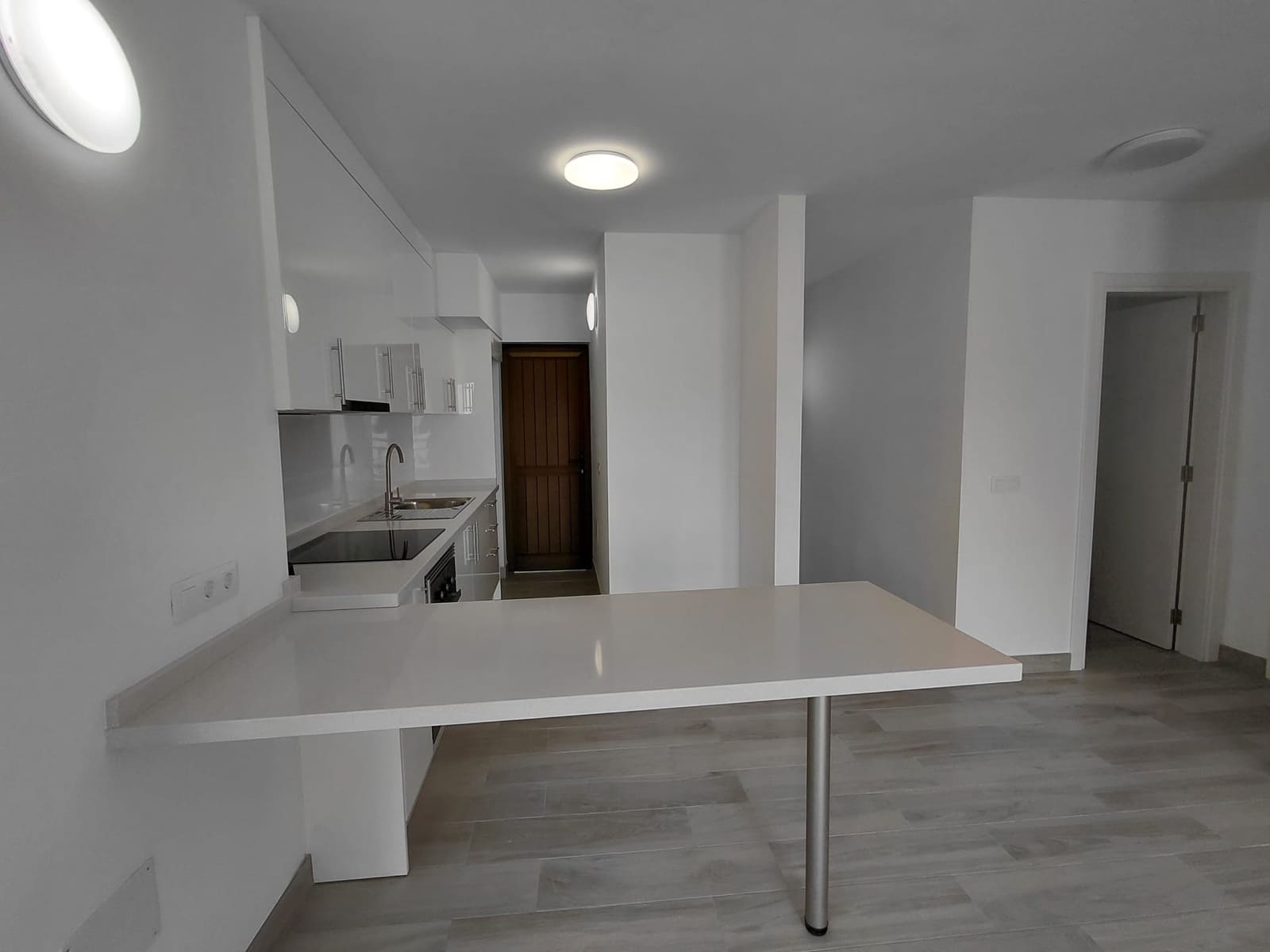 2 bedroom Apartment for rent in Adeje with pool - € 1,775 (Ref: 9703331)