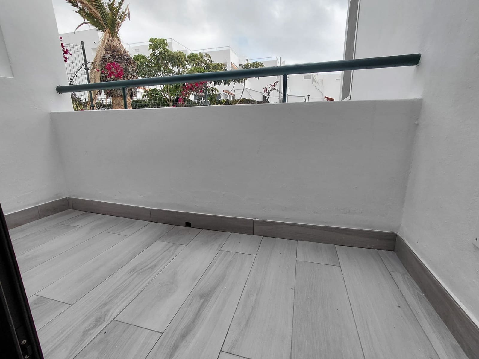 2 bedroom Apartment for rent in Adeje with pool - € 1,775 (Ref: 9703331)