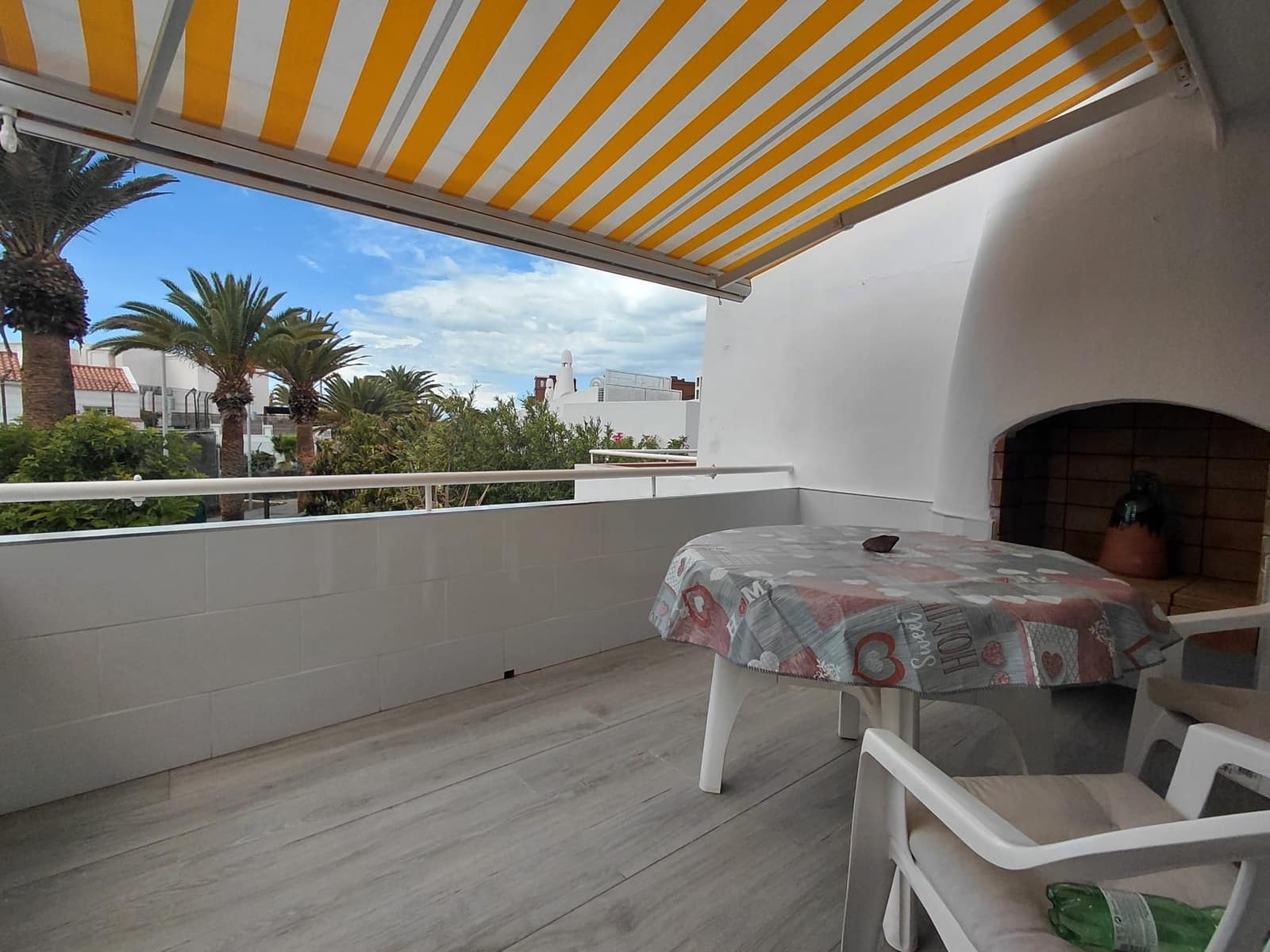 2 bedroom Apartment for sale in Adeje with pool garage - € 450,000 (Ref: 9729572)
