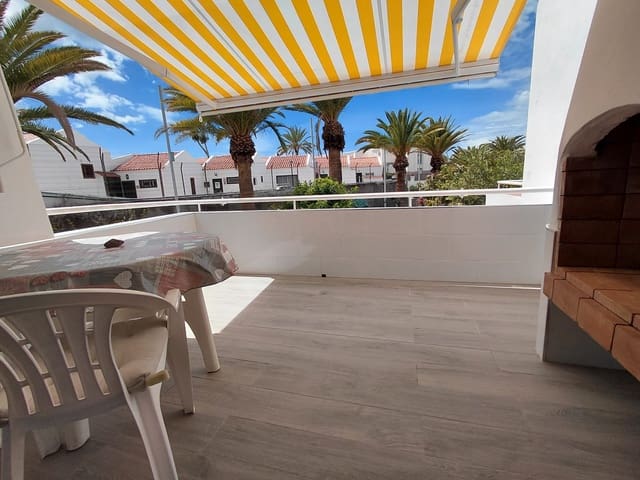 2 bedroom Apartment for sale in Adeje with pool garage - € 450,000 (Ref: 9729572)