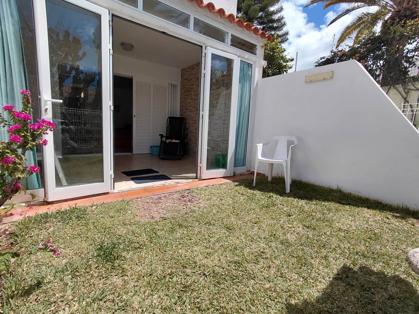 2 bedroom Apartment for sale in Adeje with pool garage - € 450,000 (Ref: 9729572)