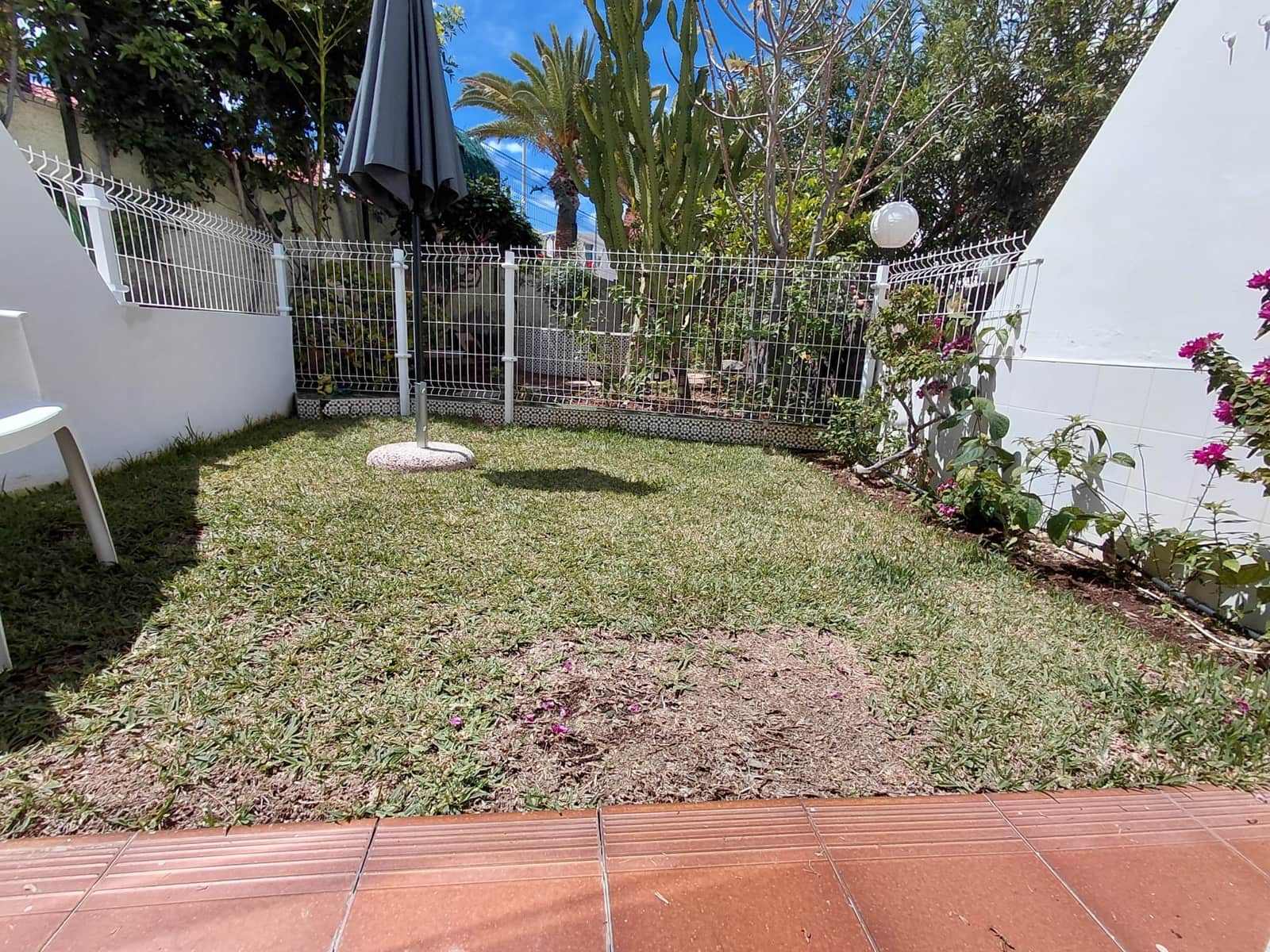 2 bedroom Apartment for sale in Adeje with pool garage - € 450,000 (Ref: 9729572)