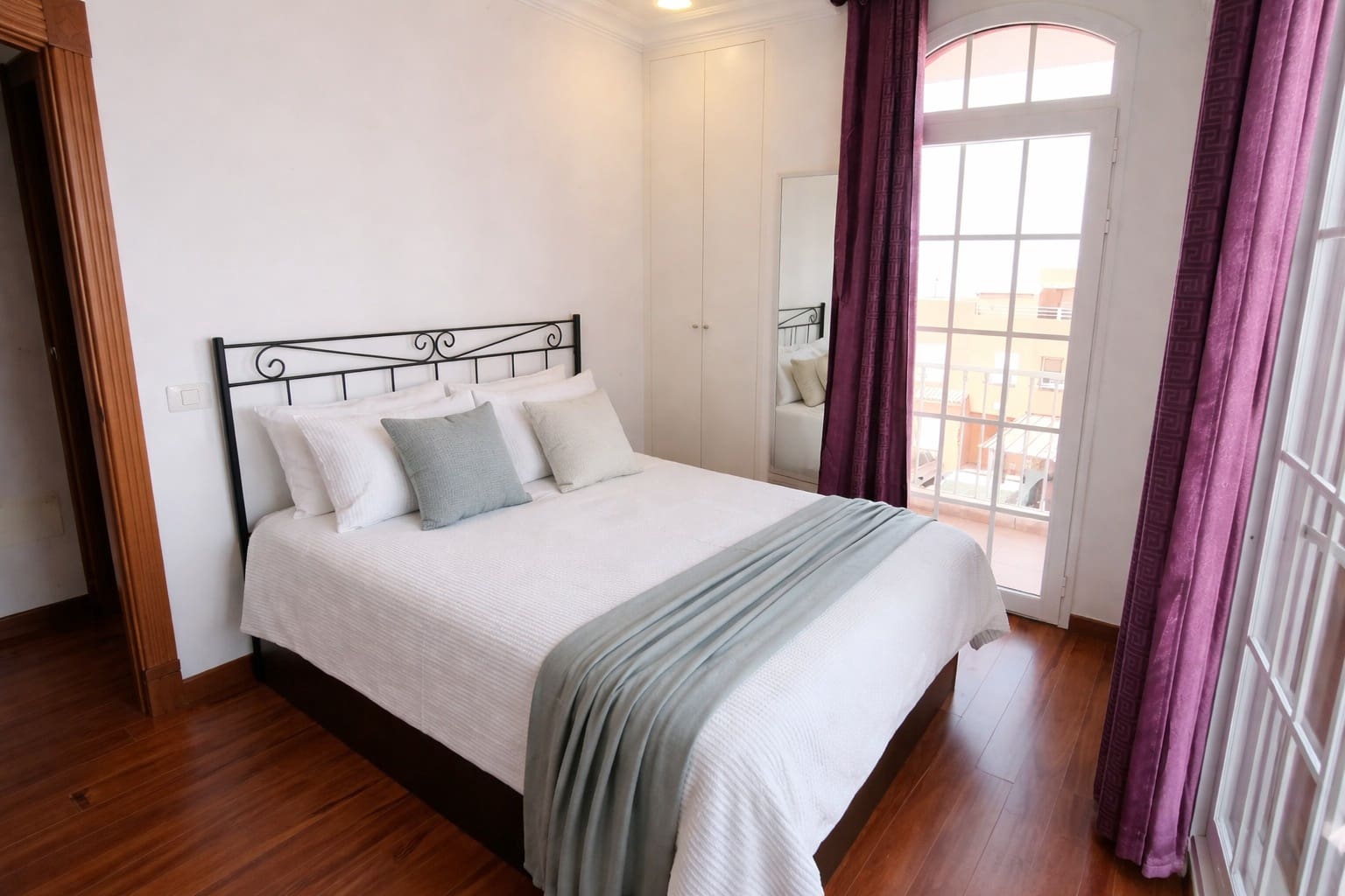 3 bedroom Villa for rent in Adeje with pool garage - € 4,500 (Ref: 9740182)