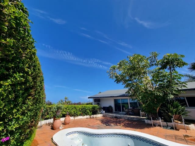 2 camera da letto Villa in vendita in El Sauzal con piscina garage - 460.000 € (Rif: 9763260)