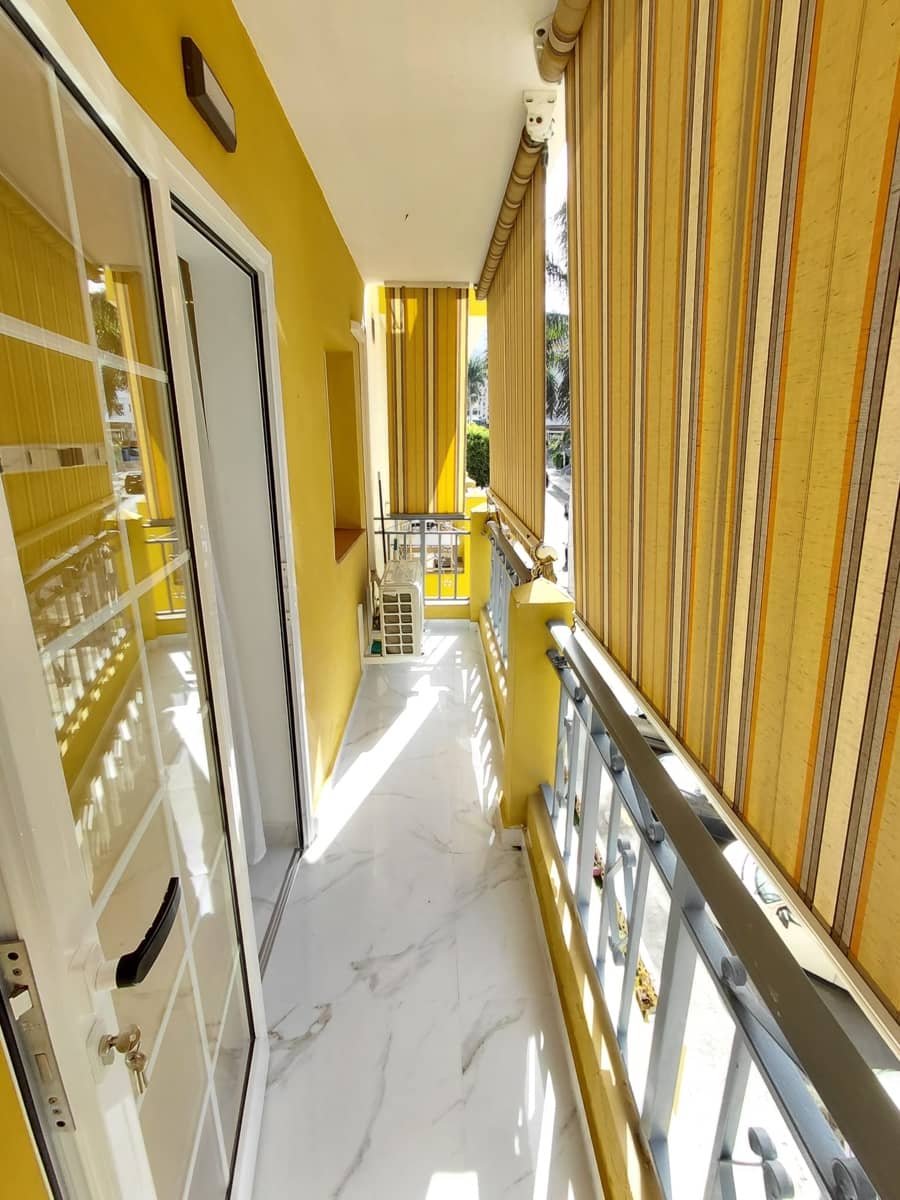2 bedroom Apartment for sale in Adeje with garage - € 260,000 (Ref: 9816662)