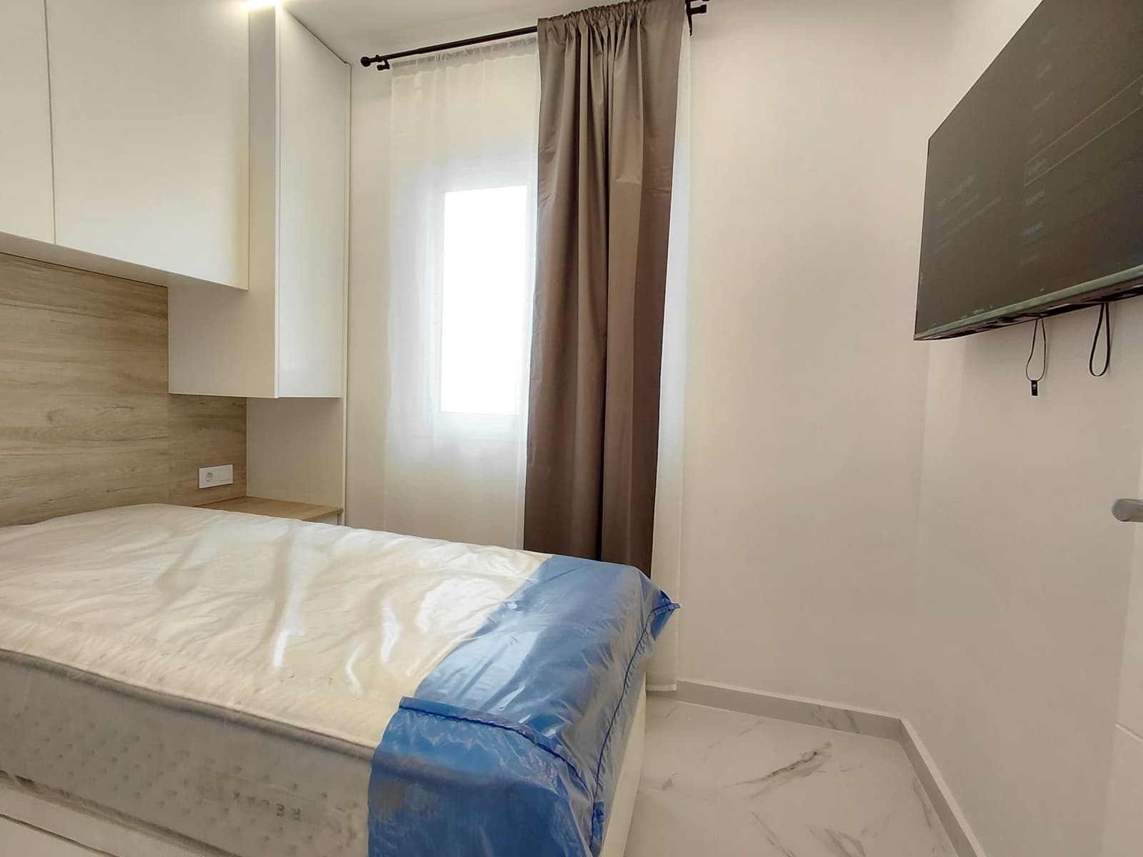 2 bedroom Apartment for sale in Adeje with garage - € 260,000 (Ref: 9816662)
