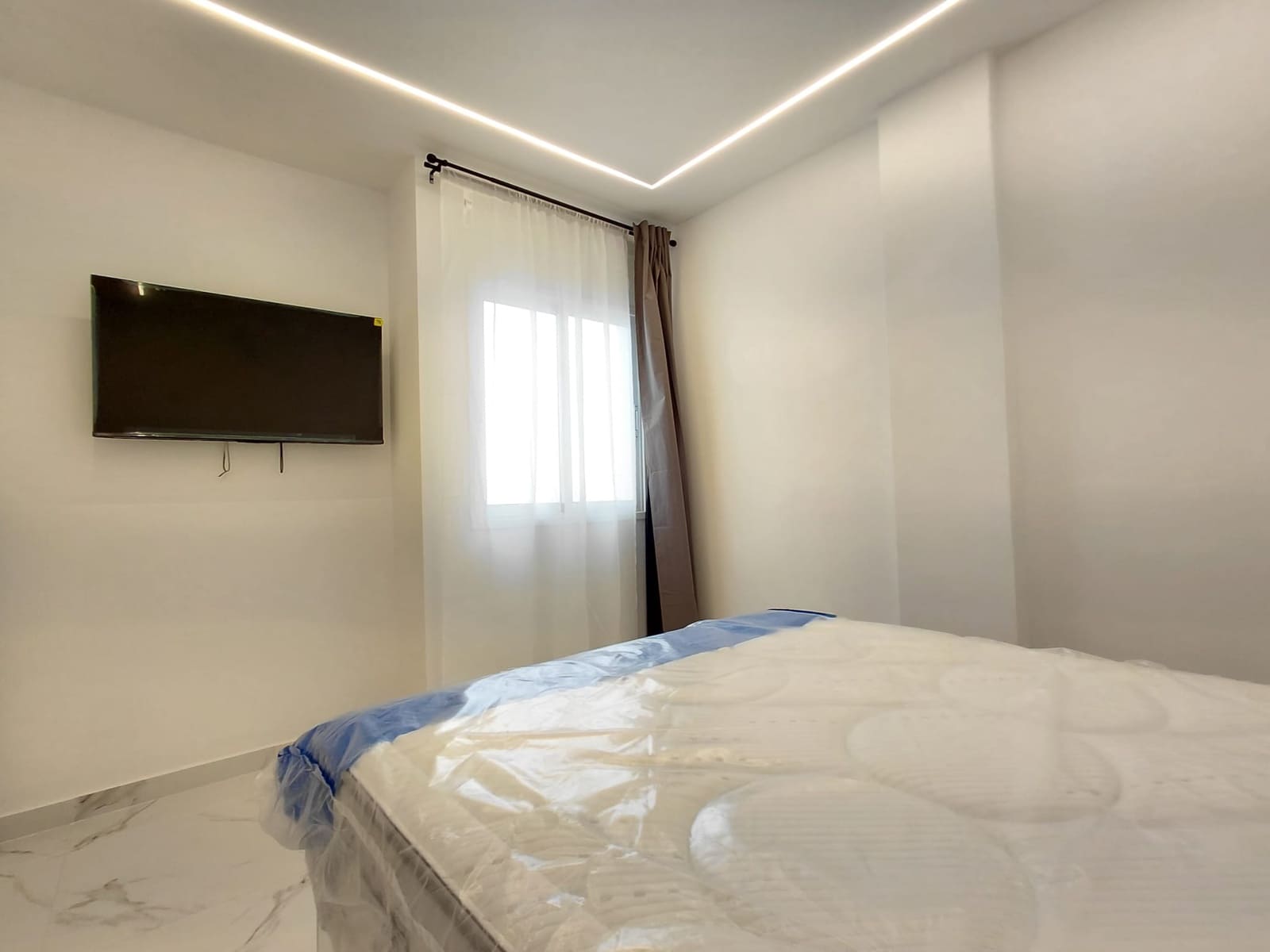 2 bedroom Apartment for sale in Adeje with garage - € 260,000 (Ref: 9816662)
