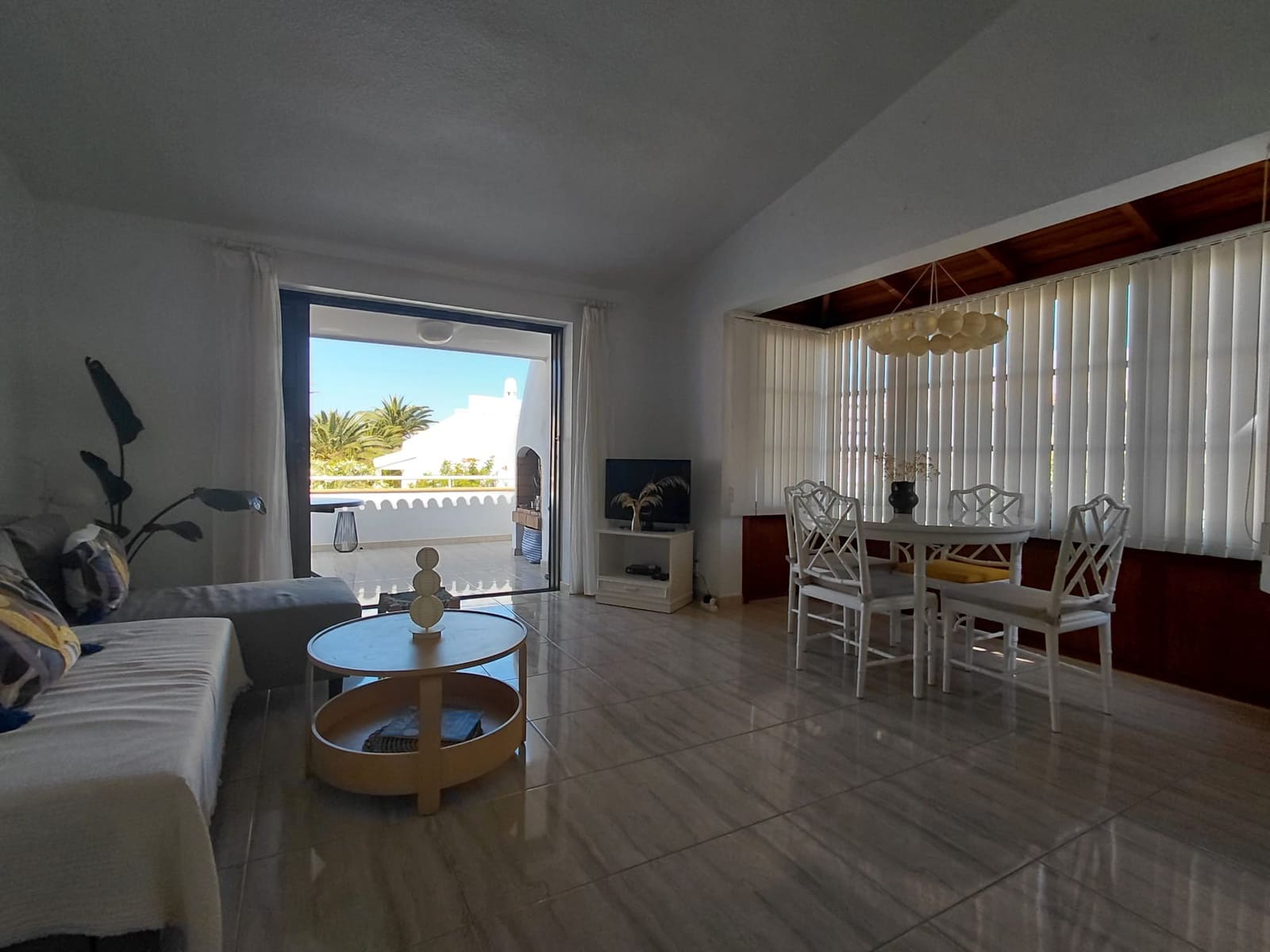 2 bedroom Bungalow for sale in Adeje with pool garage - € 495,000 (Ref: 9840659)