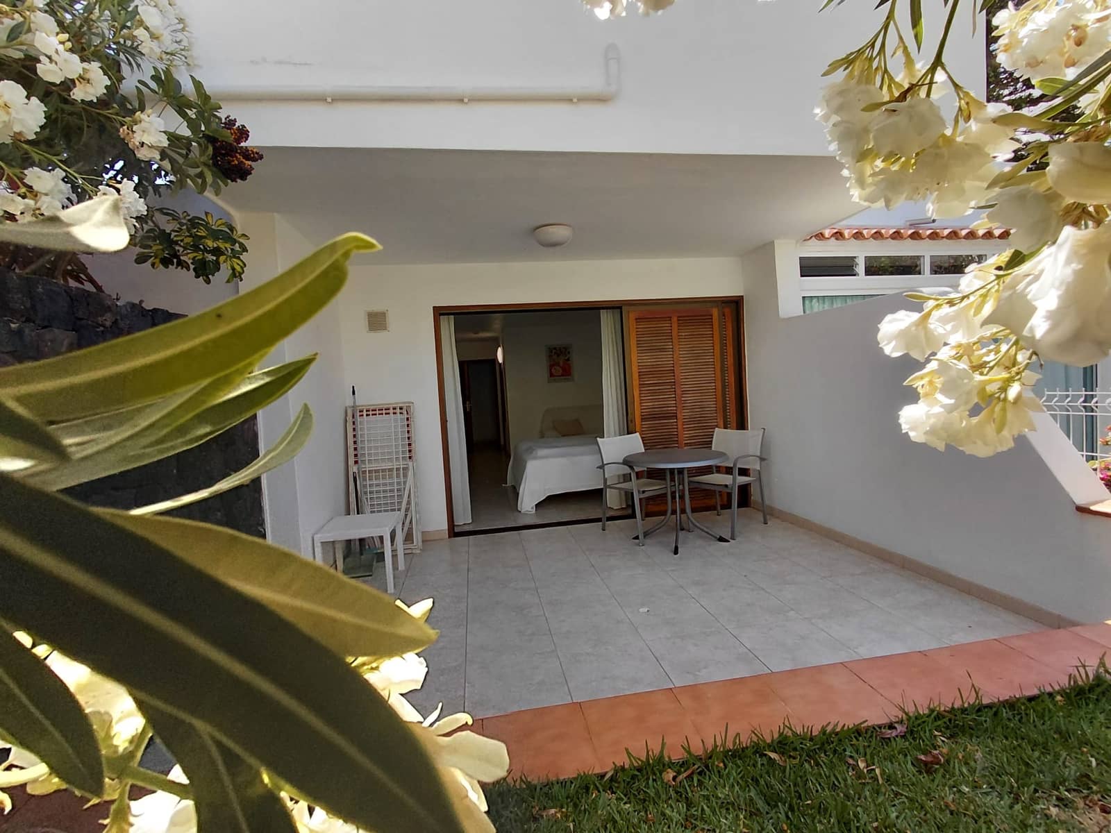 2 bedroom Bungalow for sale in Adeje with pool garage - € 495,000 (Ref: 9840659)
