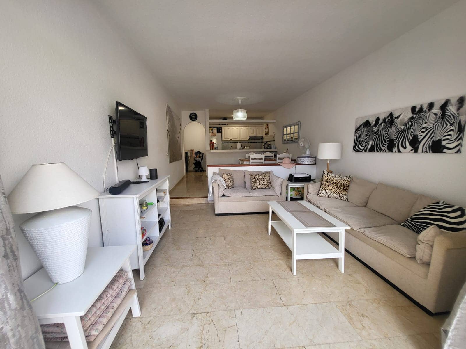 1 bedroom Apartment for rent in Adeje with pool - € 1,200 (Ref: 9847943)