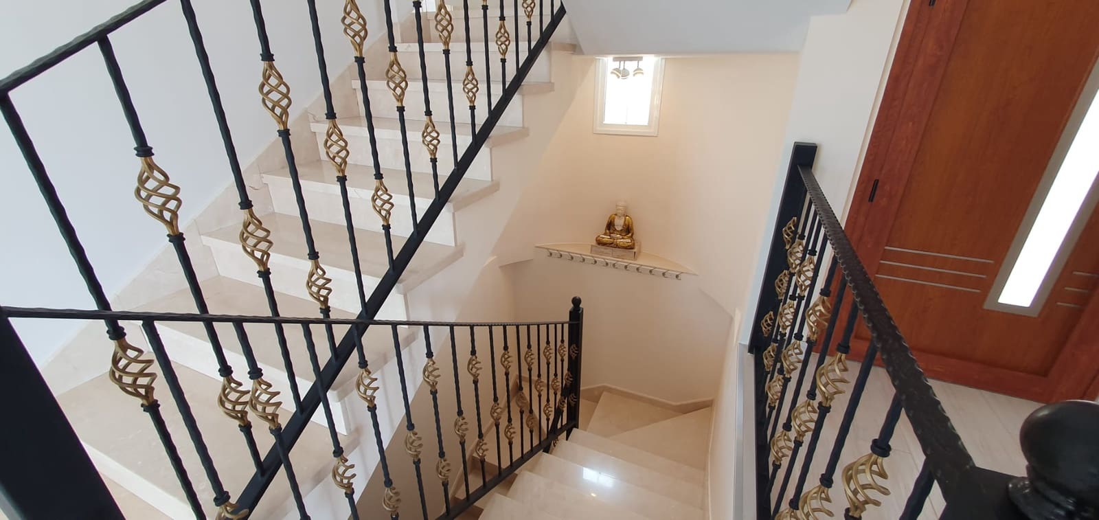 3 soverom Villa til salgs i Adeje med svømmebasseng garasje - € 1 600 000 (Ref: 9867962)