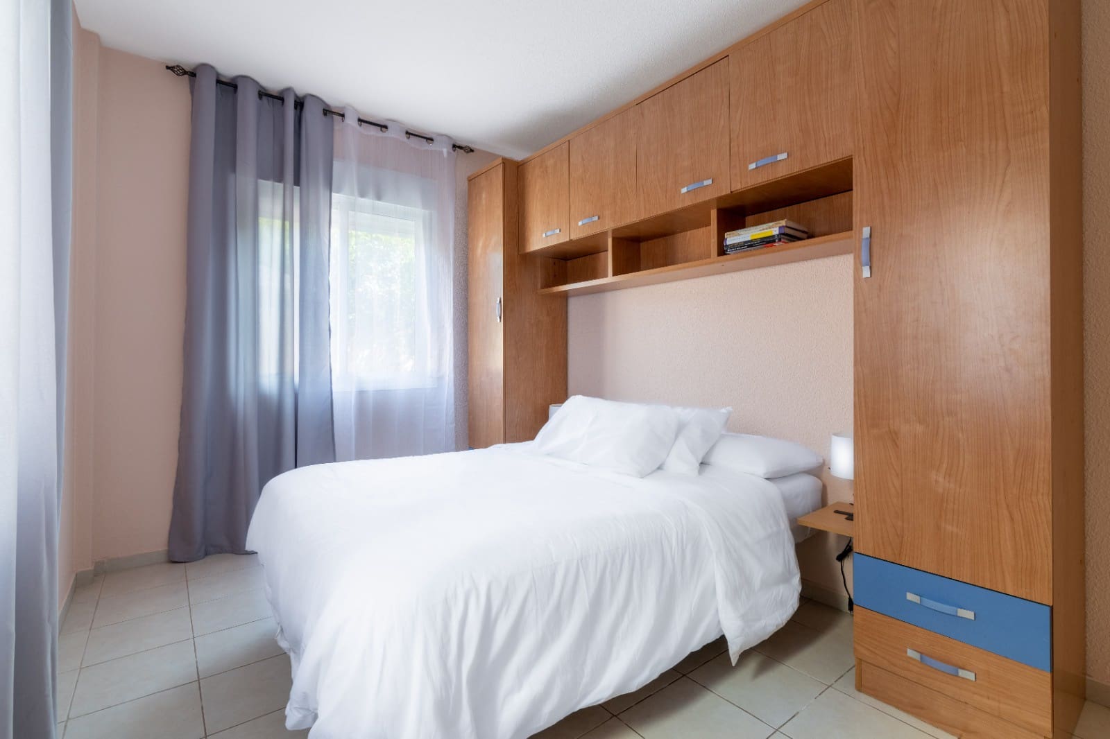 4 slaapkamer Villa te huur in Adeje met garage - € 2.500 (Ref: 9934903)