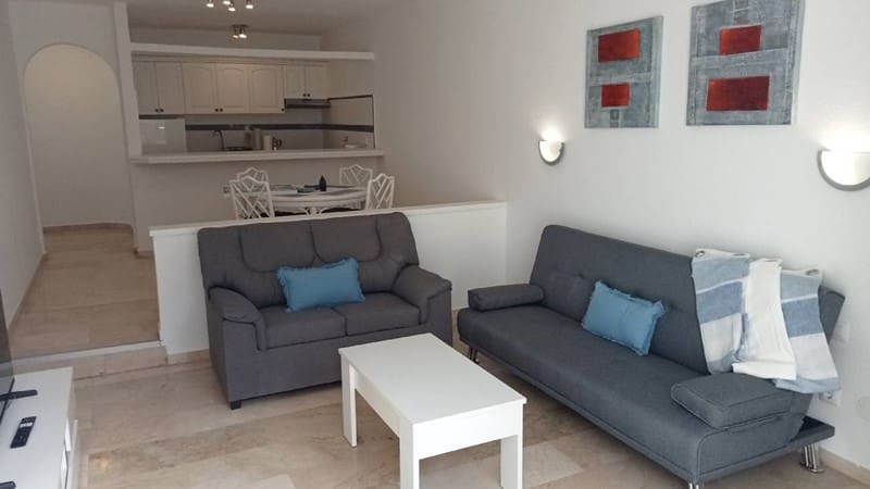 Appartement de 1 chambre à louer à Adeje avec piscine - 1 350 € (Ref: 9934904)