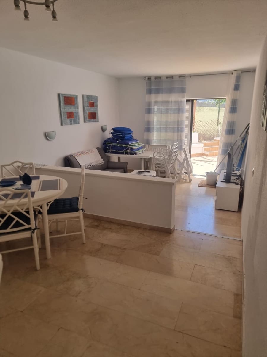 Appartement de 1 chambre à louer à Adeje avec piscine - 1 350 € (Ref: 9934904)